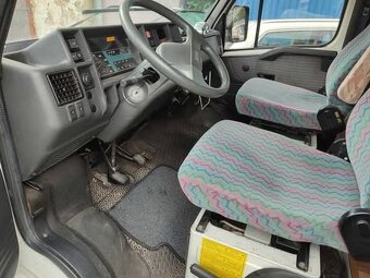 Prodám obytný vůz Fiat 2,5 td - 16