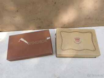 Sklenice, etikety, dózy, krabičky a jiné. - 16