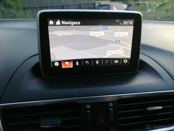 Mazda 3 2.0i88kwSkyactivRevolutionSPORTnaviBoseHeadUP - 16