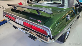 1970 Dodge Challenger R/T SE 383 V8, manuál, po renovaci - 16