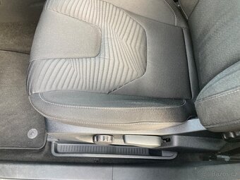 FORD SMAX - 2.0 TDCi, aut. 8, tažmé,  1. majitel - 16