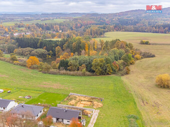 Prodej pozemku k bydlení, 884 m², Postupice, ul. Pozovská - 16