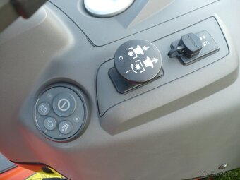 Zahradní traktor HUSQVARNA TC 338 - 16