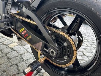 Suzuki gsx-r 750 K5, okruhovka - 16