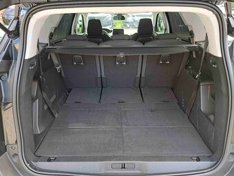 Peugeot 5008 1,5 HDI EAT8 ACTIVE 138.000 km - 16