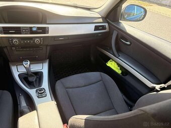 BMW 325d Touring - 16