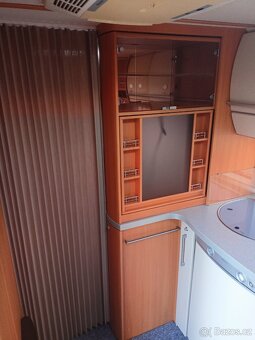 Karavan Fendt Saphir 470, klima, mover, predstan - 16