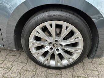 Škoda Superb 3 2.0TDI 140kW DSG Facelift Virtual LED NAVI - 16
