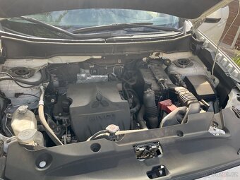 Mitsubishi ASX 1.6 86kW 55 tis. km najeto 2. majitel - 16