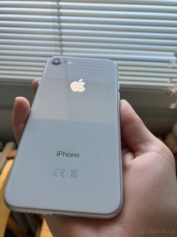 iPhone 8 silver 64gb není plně funkční - 16