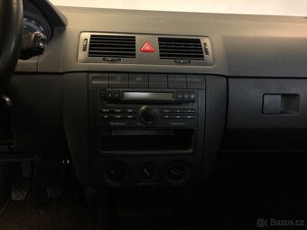 ŠKODA FABIA COMBI 1.4 16V SPORT - 16