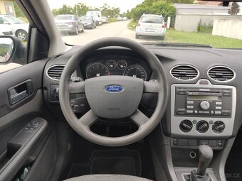 Ford Focus 1.6i - 74 kW - klimatizace - 16