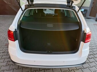 VW Passat B7 Alltrack 2.0 Tdi 103 kW  combi - 16