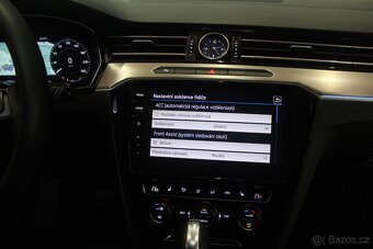 VW Passat B8 2.0TDI DSG 4x4 HIGHLINE NAVI 2019 DISPLAY - 16