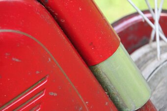ČZ 175/470 sport r.v. 1968 původní lak, linky, kryt řetězu - 16