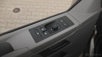 Volkswagen Caravelle, 2,0TDI/110kW DSG DPH 8.míst - 16