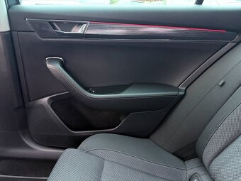 Škoda SUPERB 2.0 TDi EVO DSG MATRIX VIRTUAL PANORAMA KAMERA - 16