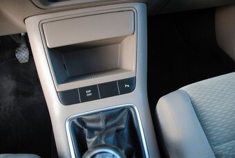 VW GOLF 6 PLUS 1.4TSi 90kW - naj. 136 000km - 16