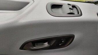 Ford Transit 2,0 77 kW - 16