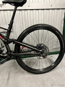 Trailové karbonové kolo Specialized Stumpjumper 29" - 16