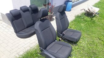 vw golf 6 1.4 16v 59 kw - 16