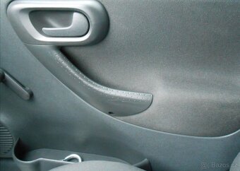 Opel Combo 1,4 66 kW Serviska benzín - 16