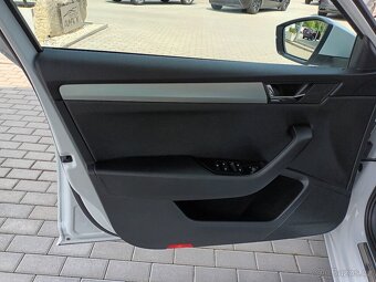 Škoda Superb 1,8 TSI,132KW,SERVISKA,TAŽNÉ, - 16