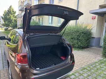 BMW X1 E84 23d 150kW Bi-Xenony/Panorama/4x4 xDrive/Navigace - 16