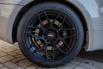 Nissan 350z - 16