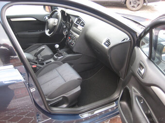 CITROEN C4 1.6 HDi 84KW SERVISKA TAŽNÉ - 16
