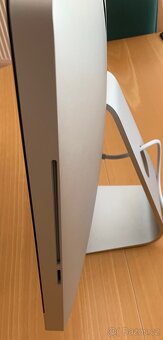 Apple iMAC 21.5 Model A1311. Funkční, bez HDD - 16