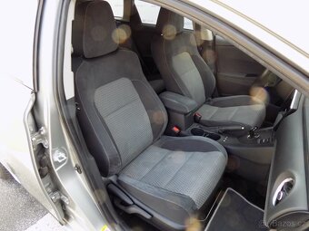 Toyota Auris 1.8 Hybrid/Selection/1.Maj.ČR/ - 16