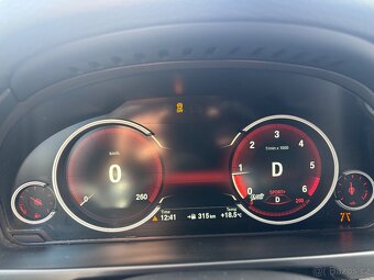 BMW X5 X drive 2.0 - 16