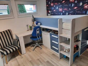 Chytrý dětský/studentský pokoj pro 2 sourozence - 16
