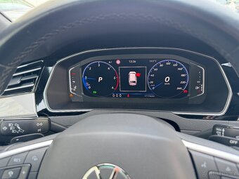 VW Passat B8 4Motion 2.0 TDI 147kW 4x4 DSG Tažné Matrix LED - 16
