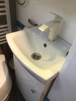 Prodám karavan Knaus ,nová STK - 16