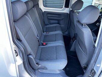 Maxi 2.0tdi 103kw DSG 7-míst, 253000km, Webasto na DO - 16
