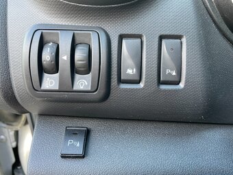 Renault Trafic - 16