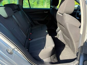 Škoda Octavia IV Style 2,0TDi r.v. 2022 manuál navi led - 16
