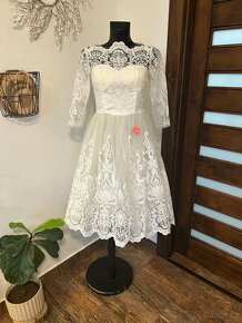 nové svatební šaty, různé druhy - 16