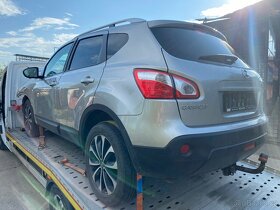 Náhradní díly z Nissan Qashqai J10 - 16