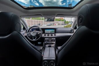 Mercedes E400 4Matic Coupé (C238, W213) 245kW, FULL výbava - 16