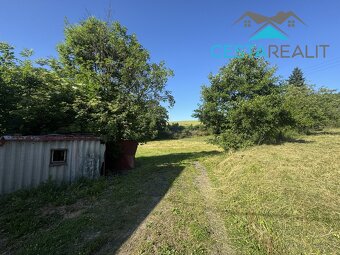 Prodej domu se zahradou 4536 m2 - Petrohrad, ev.č. 01048 - 16