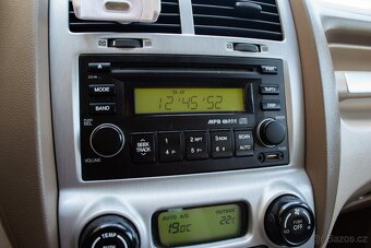 Kia Sportage 2.0 CRDi VGT 4WD - 16