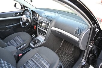 Škoda Octavia 2.0TDI 103KW Family 11/2012 - 16