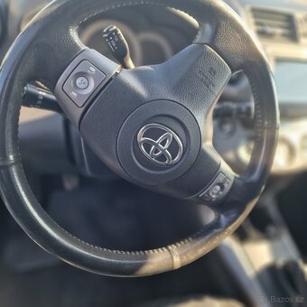 Toyota rav 4 - 16