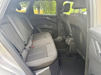 Audi Q4 e-tron,  40, 82kWh, SoH 90%, TČ s DPH 609 000,- KČ - 16