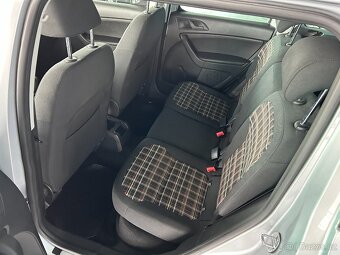 Škoda Yeti 2.0 TDI 81 kW,TAŽNÉ,SERVISKA - 16