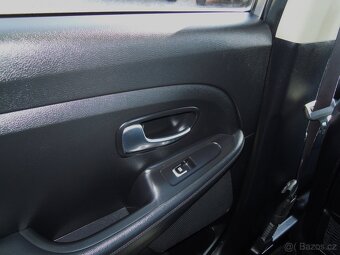 Kia Carens 1.7CRDi FIFA WORLD CUP-7 MÍST - 16