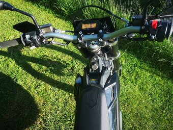 Sur-ron Ultra Bee 1756km, zánovní elektrické enduro. - 16